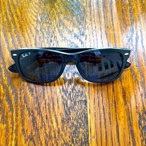 Ray-Ban Black New Wayfarer Sunglasses